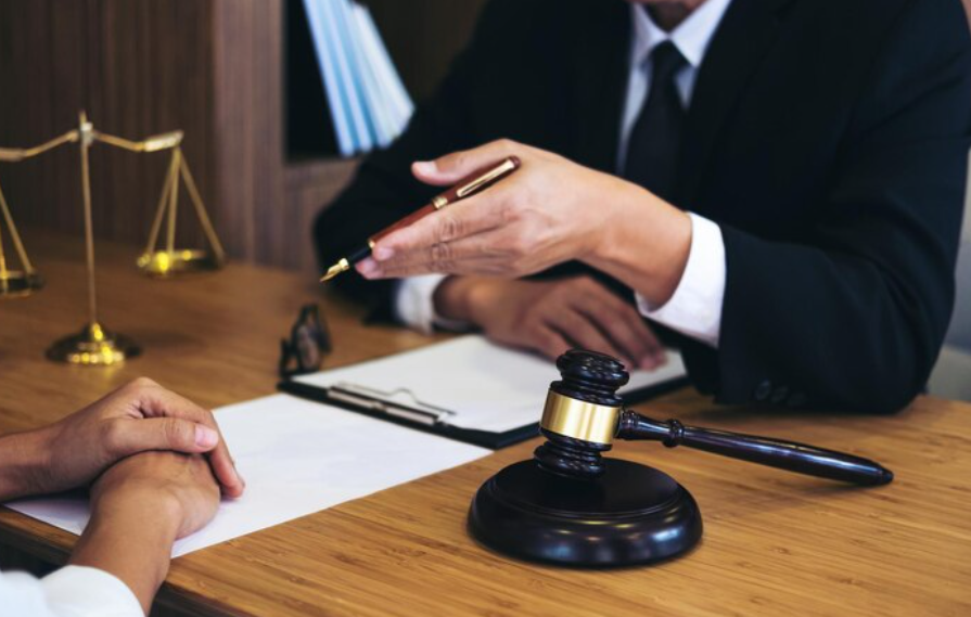 A Guide to Different Legal Experts and the Services They Provide